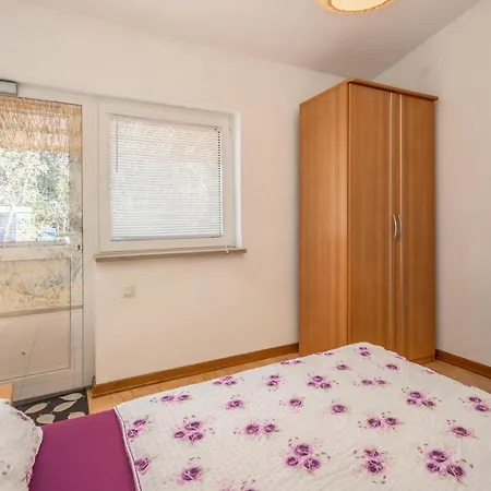 Vikendica Awesome In With House Sea View Klenovica