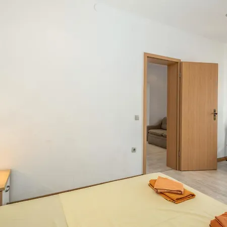 Awesome In With House Sea View Holiday home