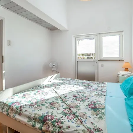 Awesome In With House Sea View * Klenovica