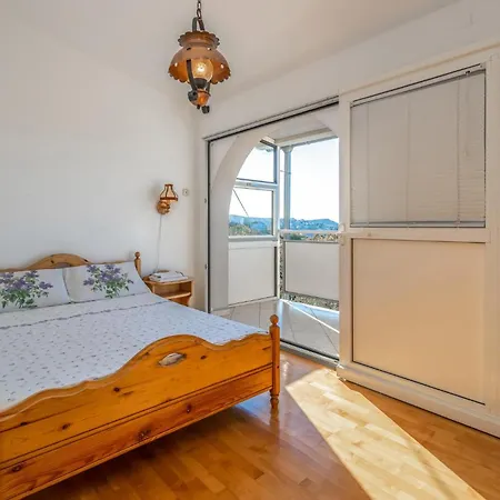 Awesome In With House Sea View * Klenovica